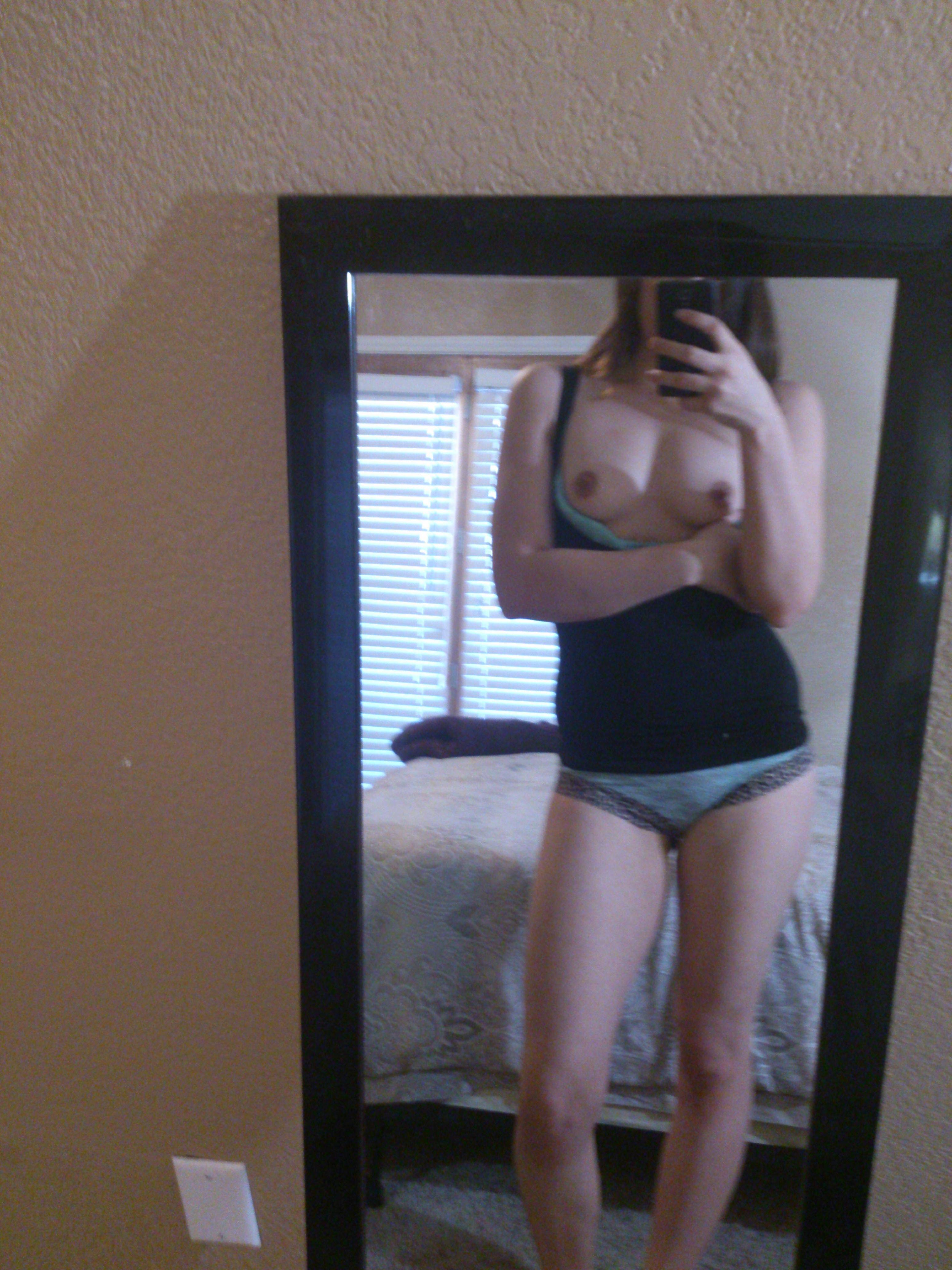 Pigtail Chick Selfies