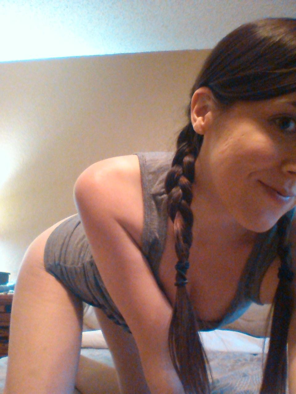 Pigtail Chick Selfies