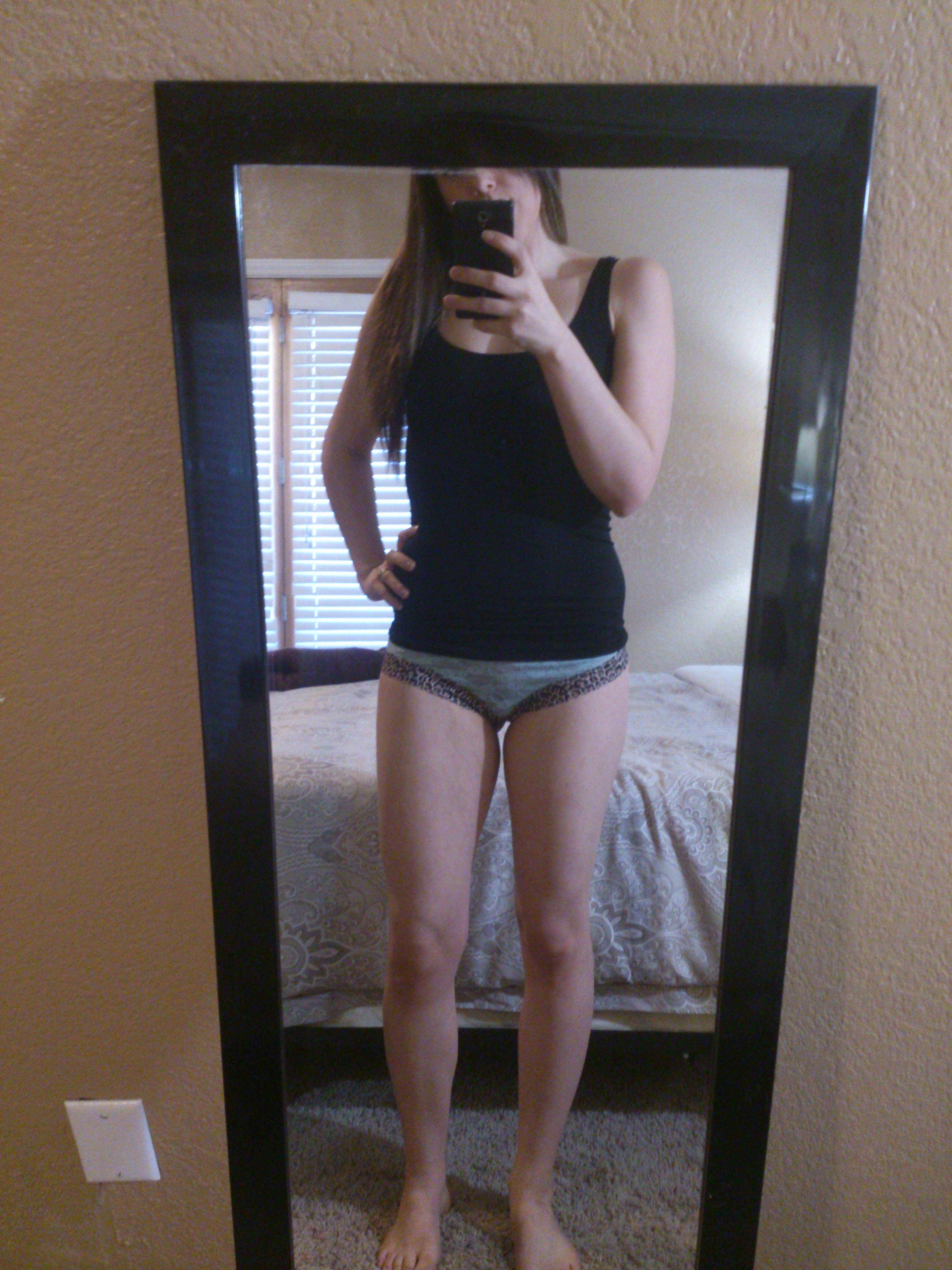 Pigtail Chick Selfies