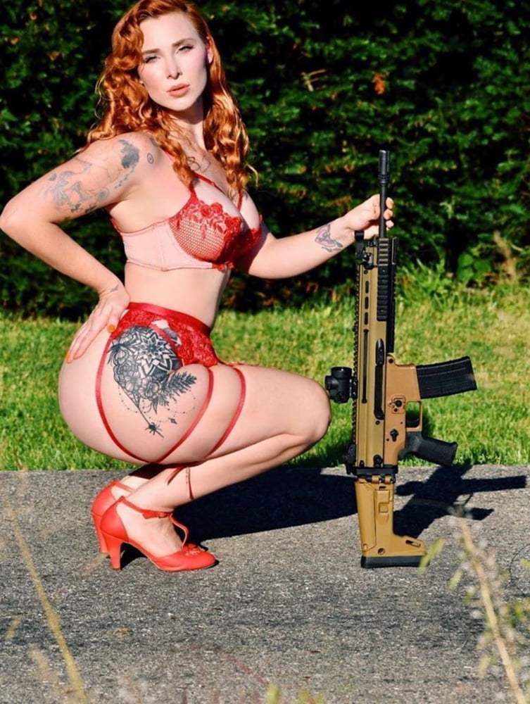 Chicks & Guns 17