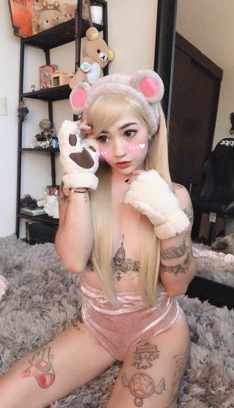 Pamela Capuchino / HarukiMuracallme