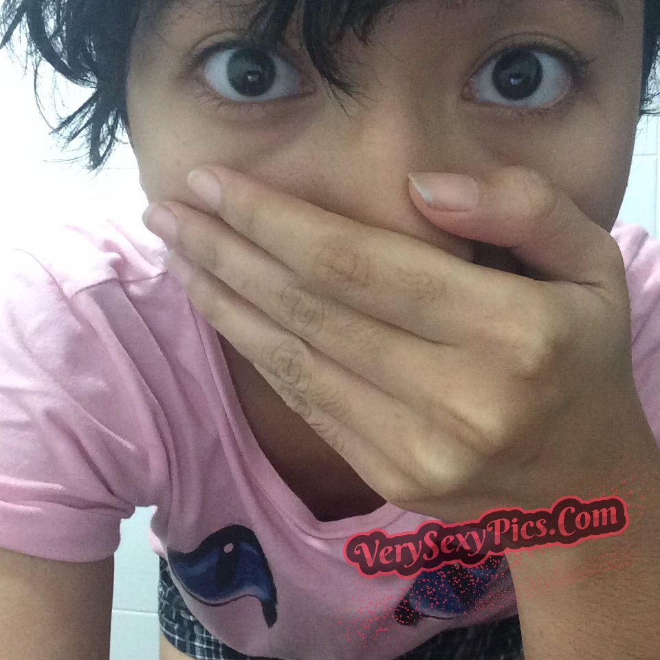 Nerdy Asian Babe Stripping Naked