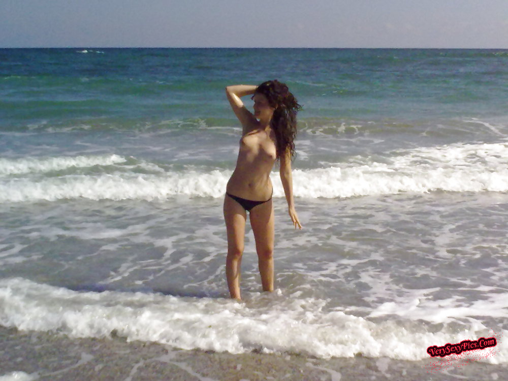 Brunette Romanian Babe