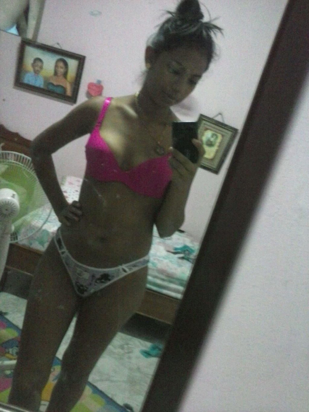 mulher latina 22