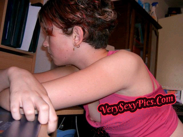 Juicy Downblouse Tits