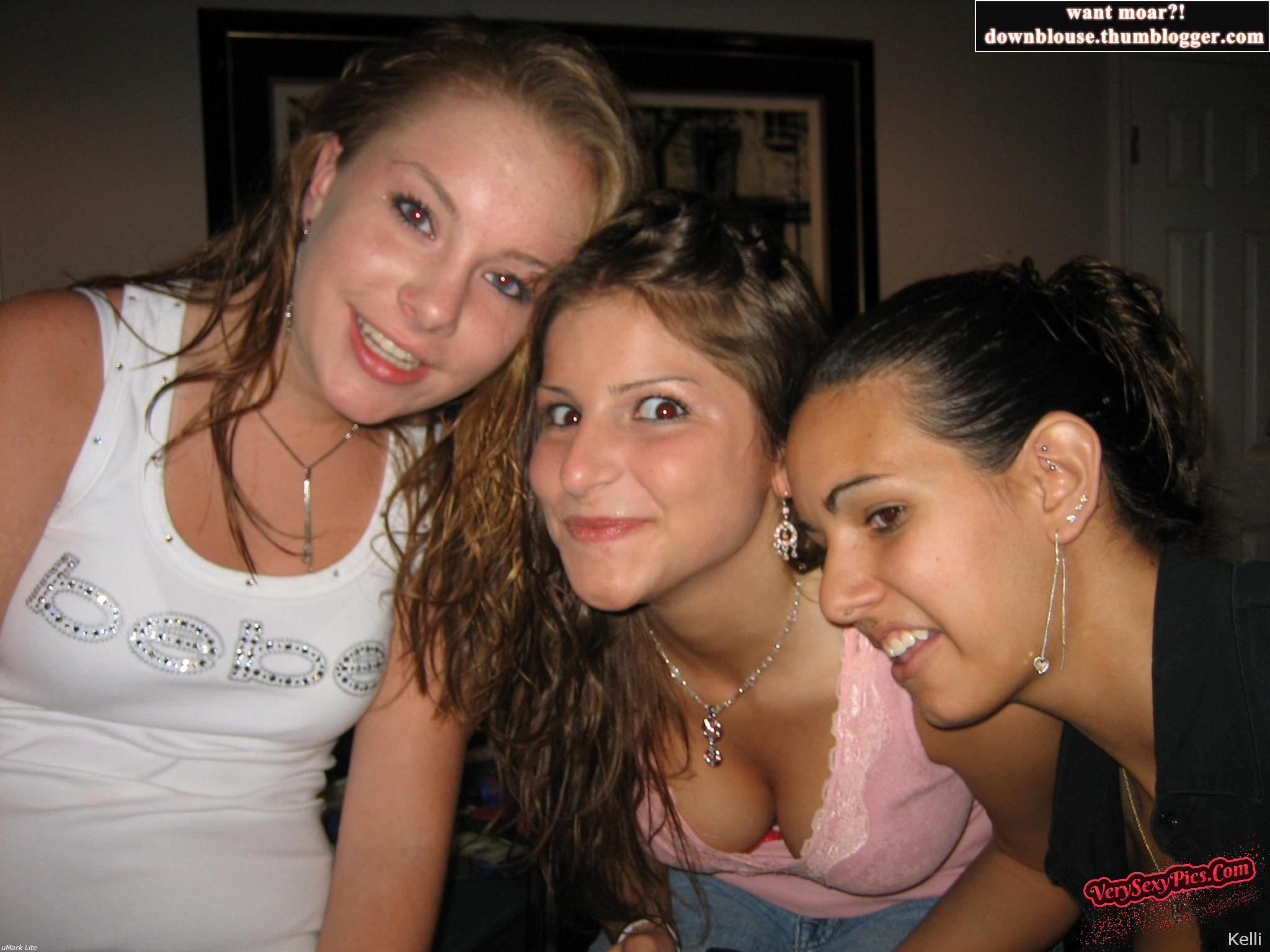 Juicy Downblouse Tits