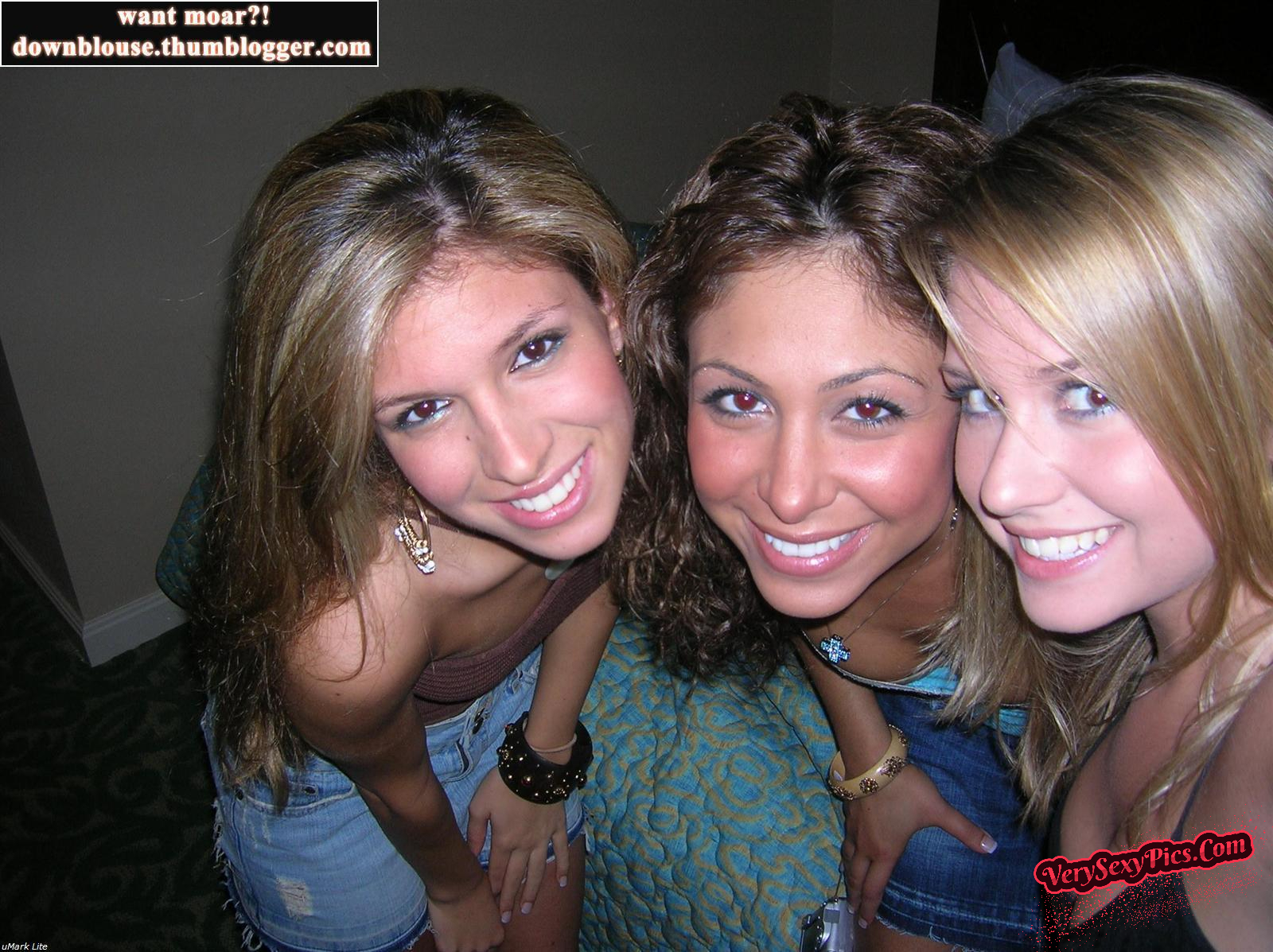 Juicy Downblouse Tits