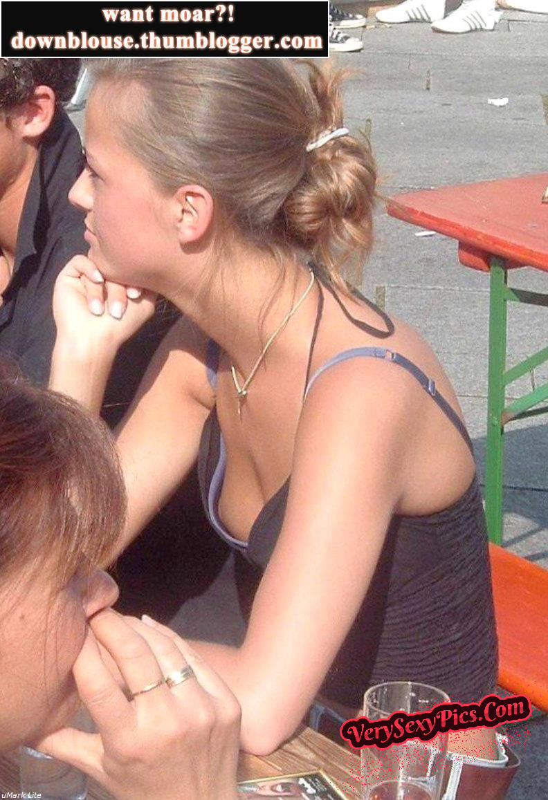 Juicy Downblouse Tits