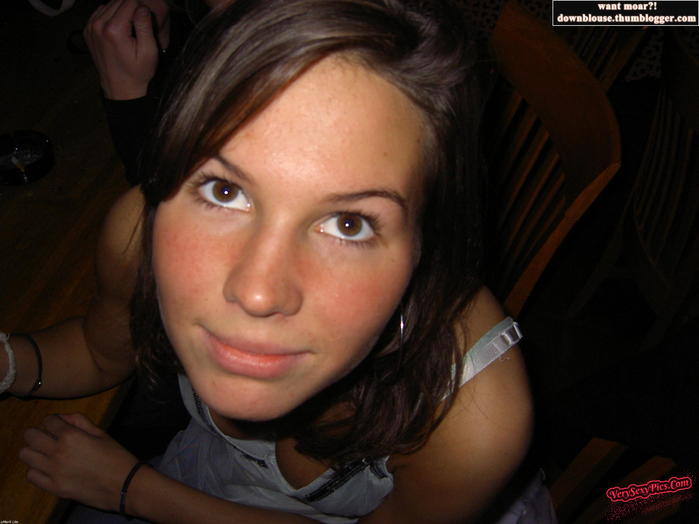 Juicy Downblouse Tits