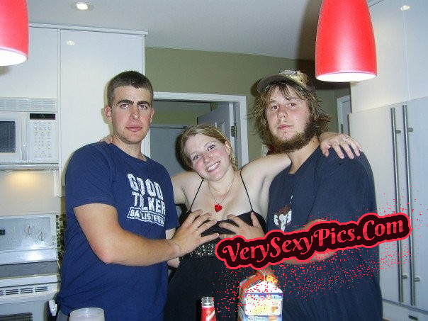 Juicy Downblouse Tits