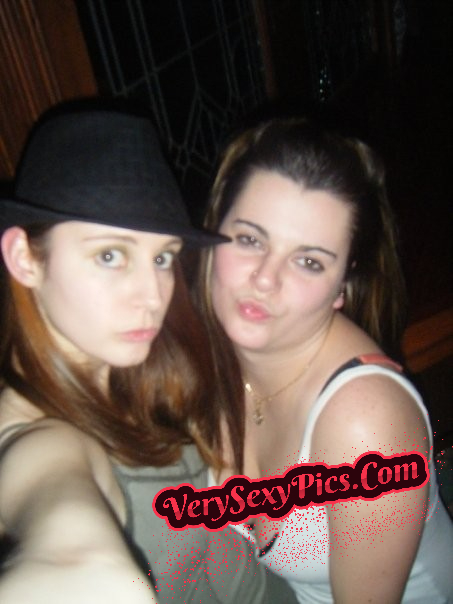 Juicy Downblouse Tits