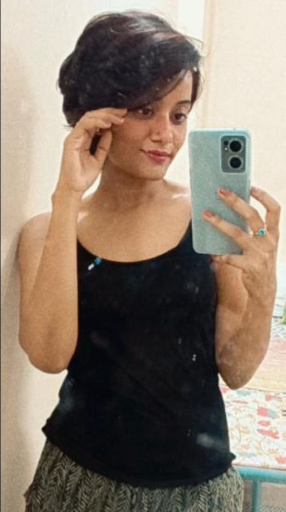 Indian Short Hair Porn - Indian short hair girl nudes leaked (12 pictures) - Shooshtime