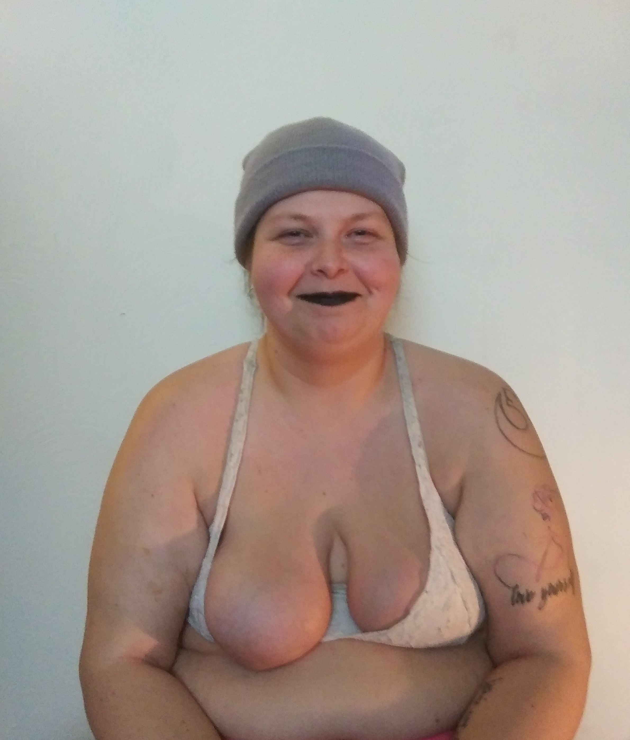 Hope Rene Yates DOB 04. 06. 1994. SW Indiana 46787.