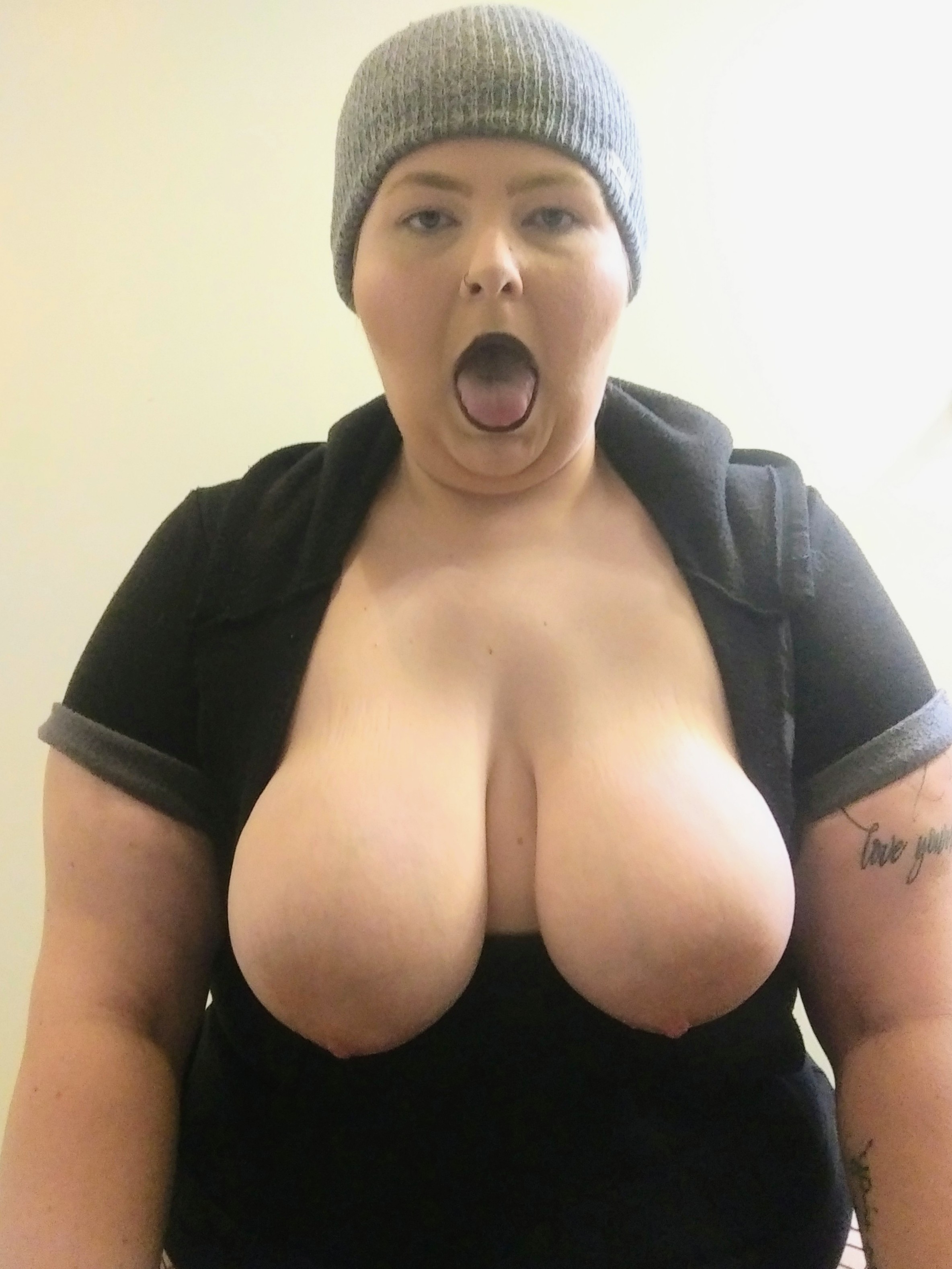 Hope Rene Yates 42D DOB 04.06.1994. SW Indiana 46787