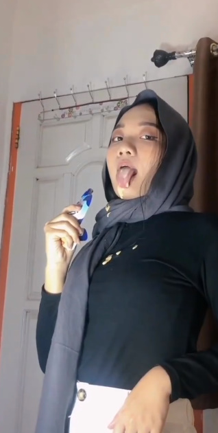 Big hijabs