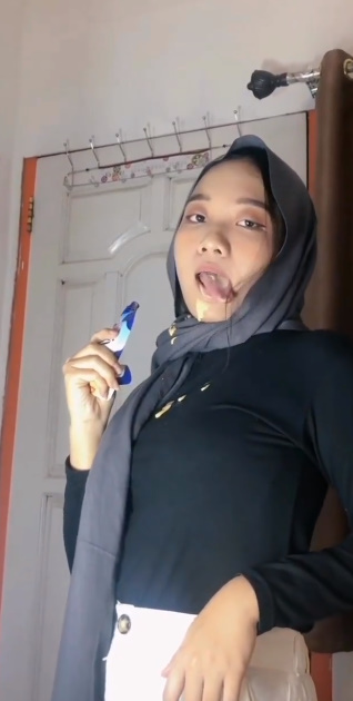 Big hijabs