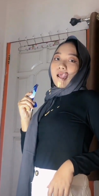 Big hijabs