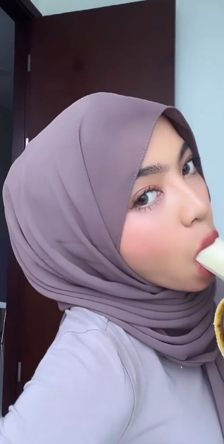 Big hijabs