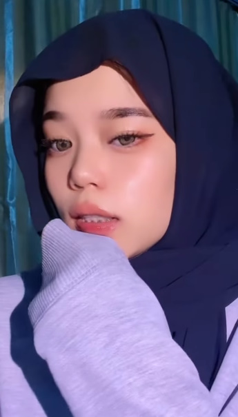 Big hijabs