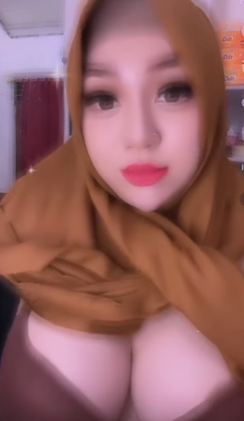 Big hijabs