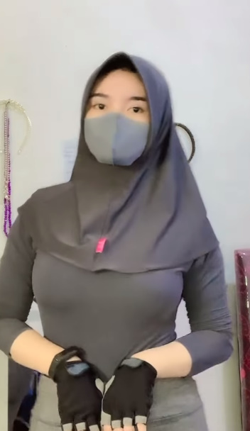 Big hijabs