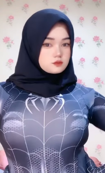Big hijabs 2