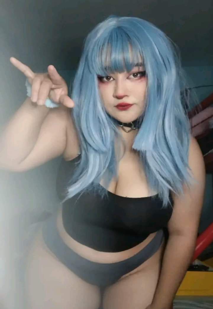 Unas Putitas de Facebook