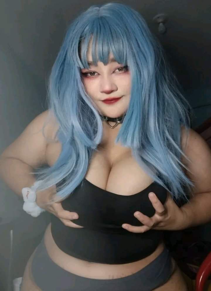 Unas Putitas de Facebook