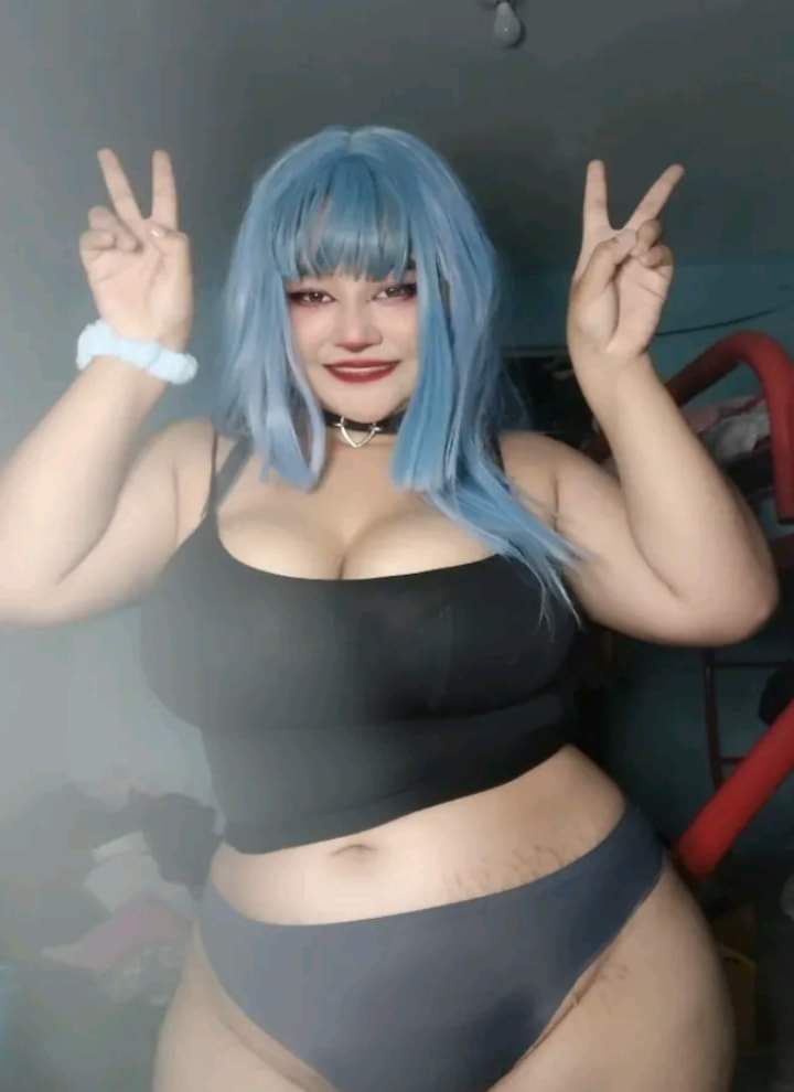 Unas Putitas de Facebook