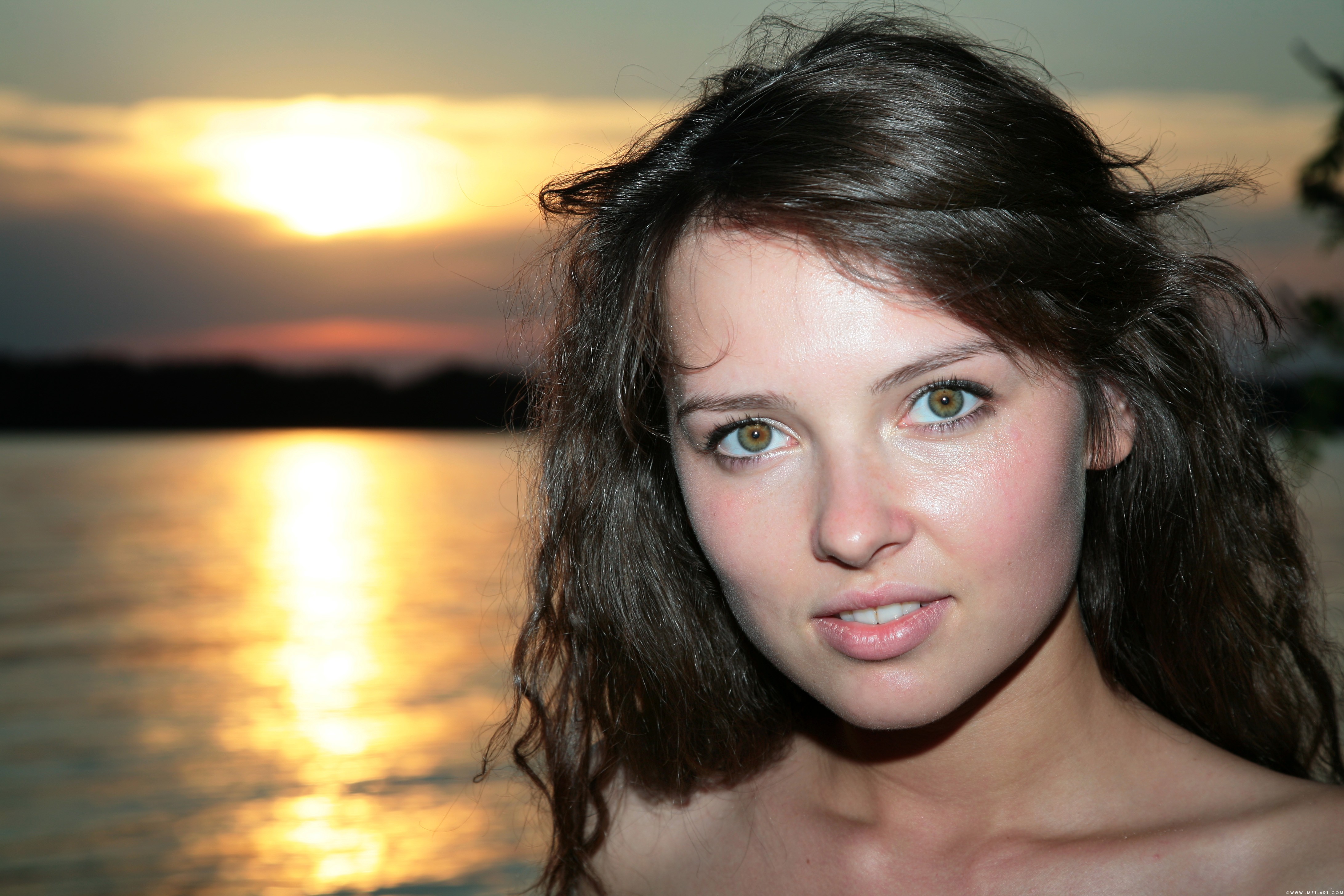 2010-07-23 [Met-Art] Ksucha B - Sunset