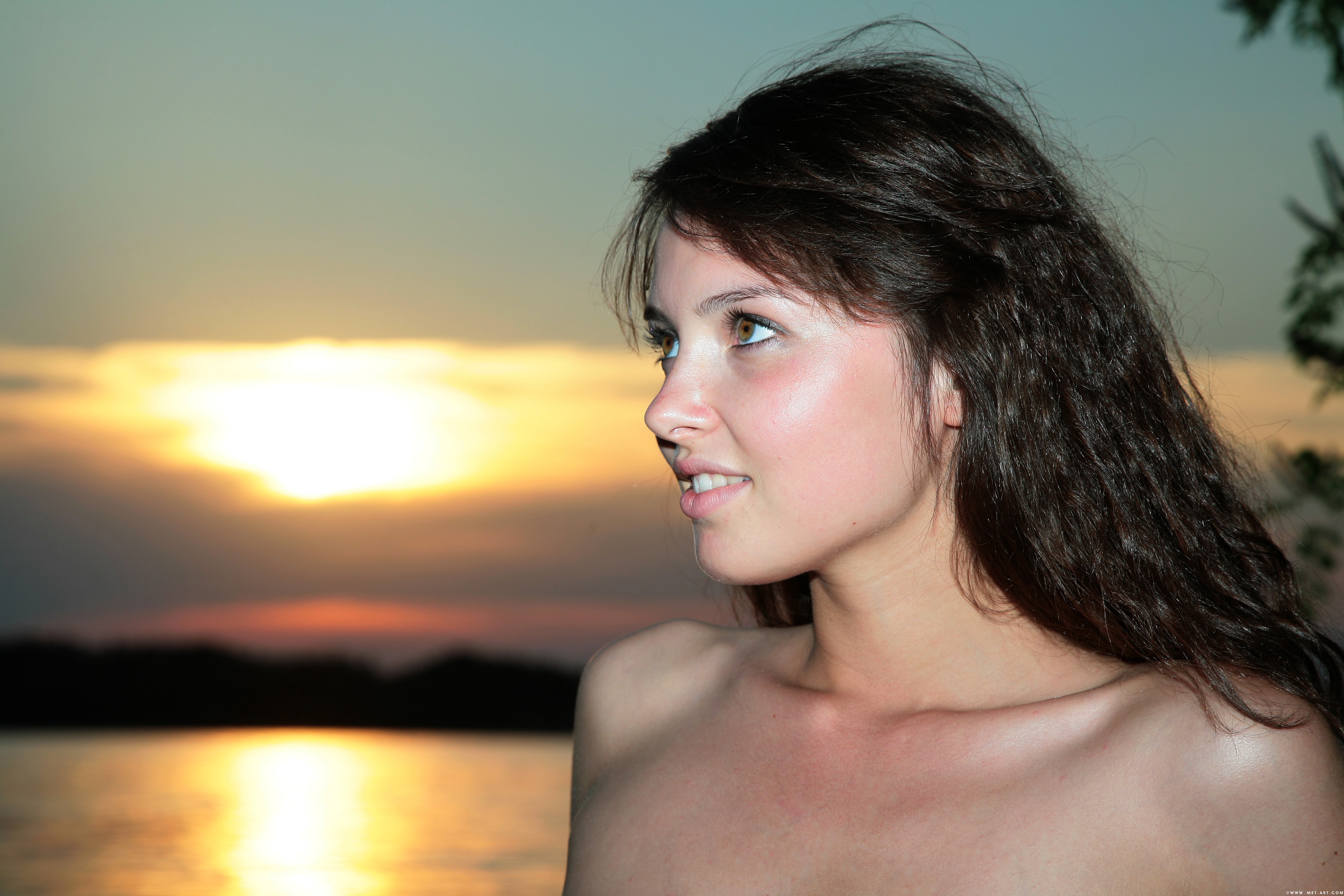 2010-07-23 [Met-Art] Ksucha B - Sunset