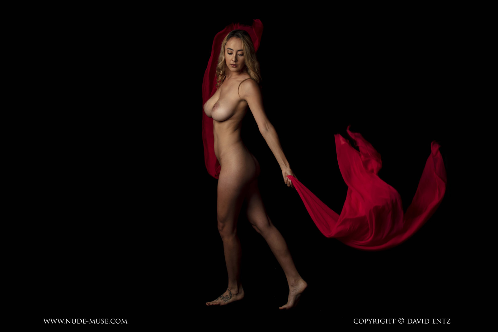 lilly nude muse porn