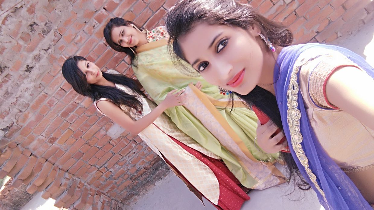 Neha Upadhyay Nipples.