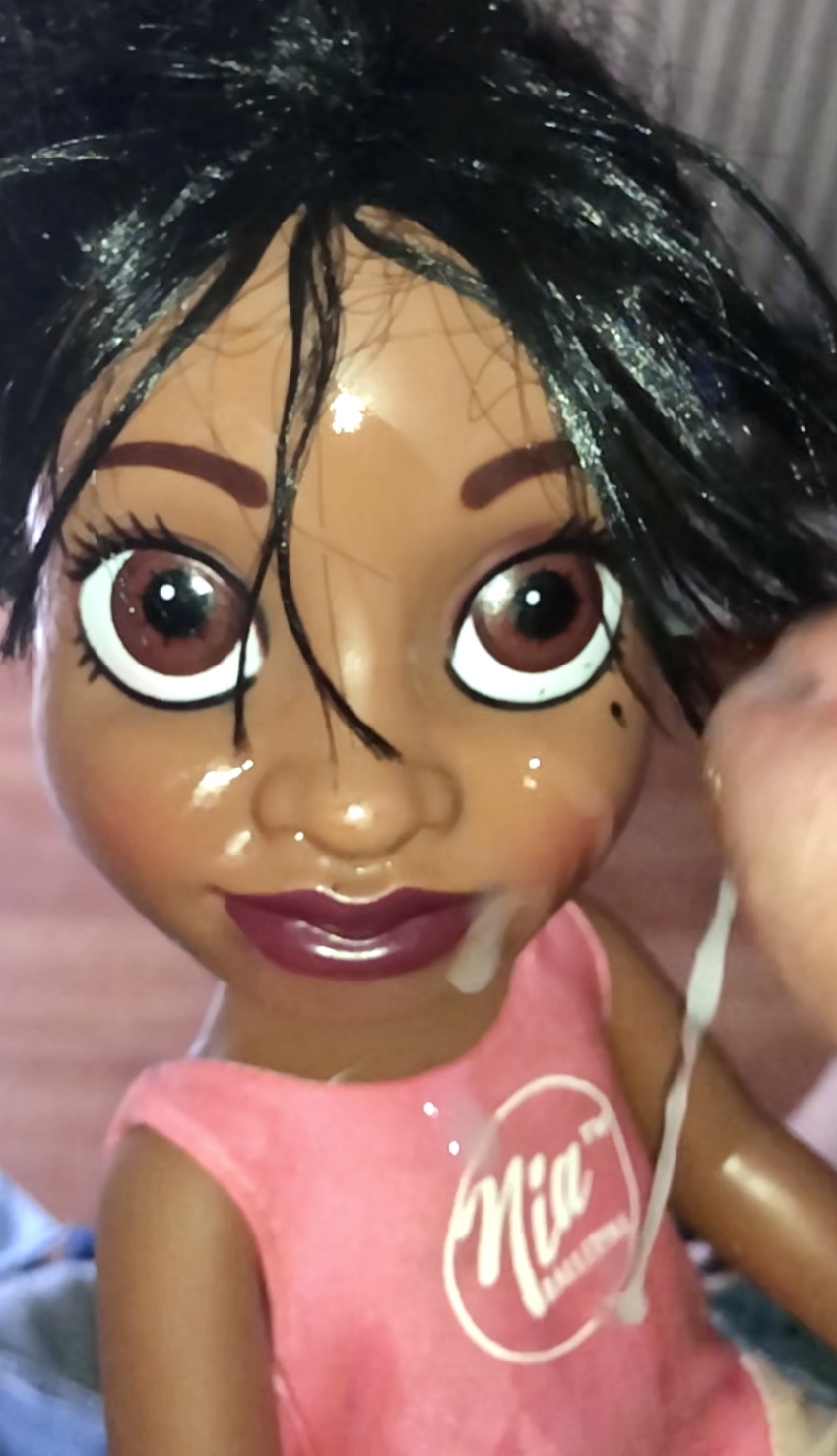 Smelly secondhand store Doll