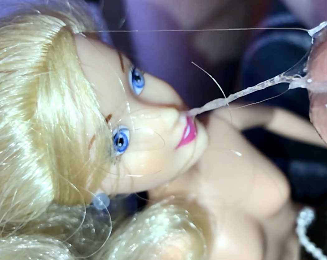 Rubbing precum on Barbie and facial