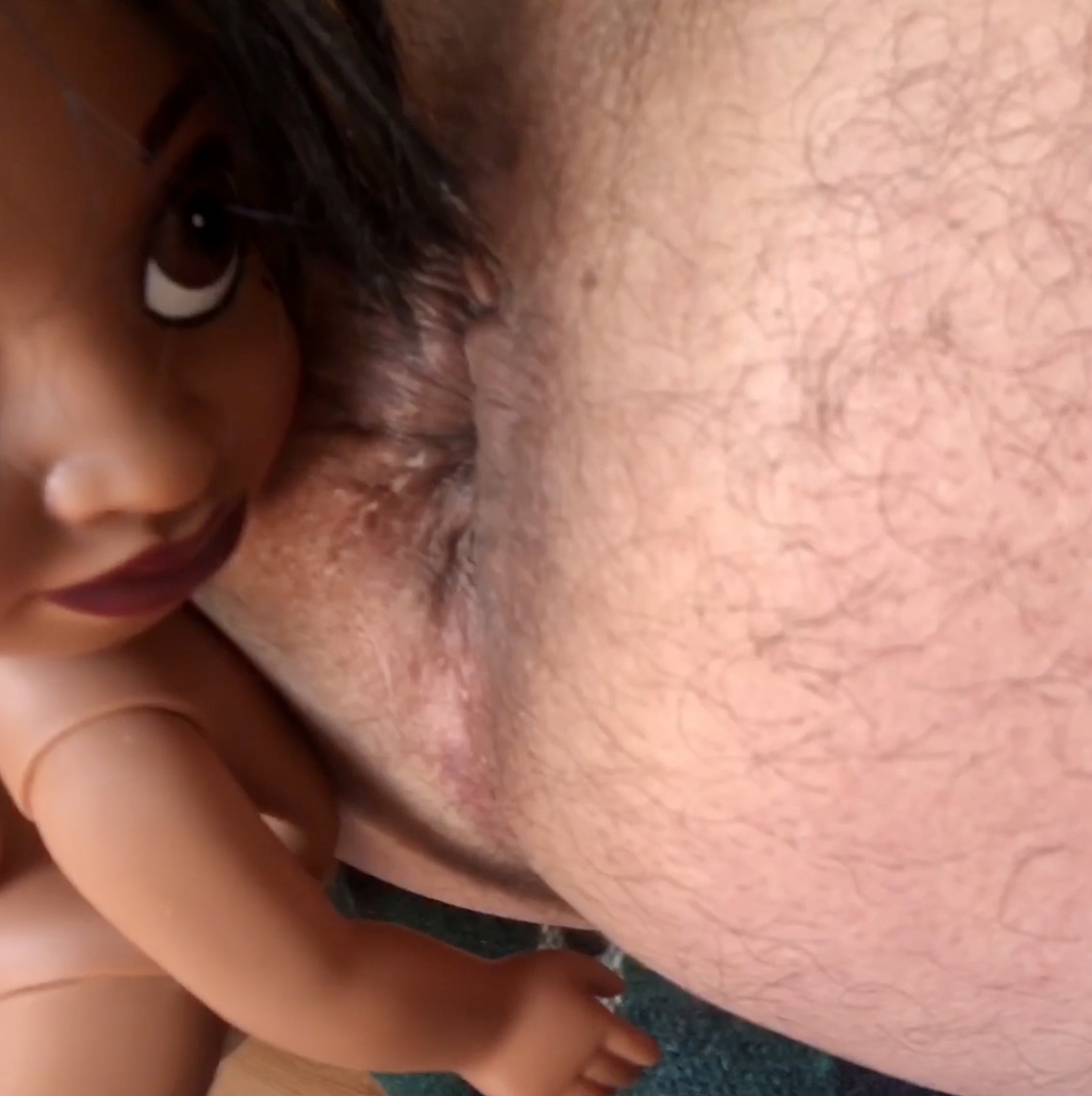 Doll fisting my anus