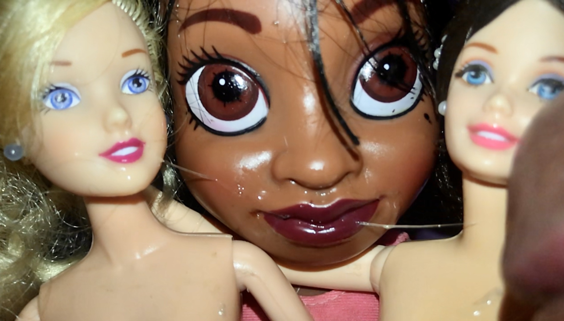 Final goodbye smelly secondhand store Dolls