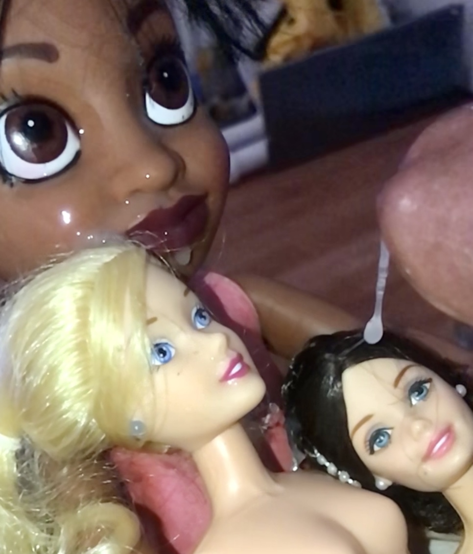 Final goodbye smelly secondhand store Dolls