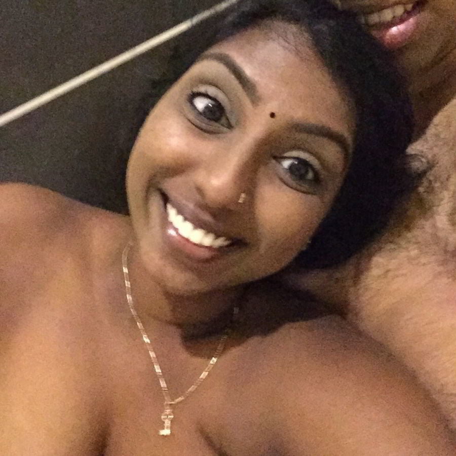 Tamil black bhabhi