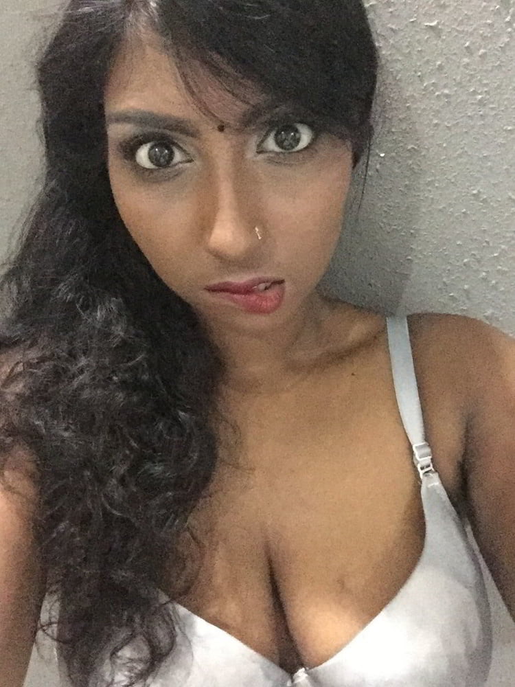 Tamil black bhabhi