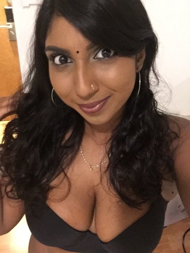 Tamil black bhabhi