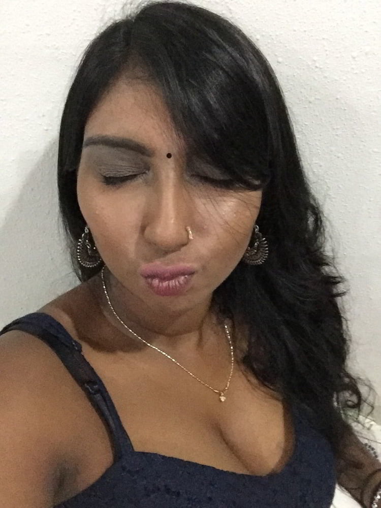 Tamil black bhabhi