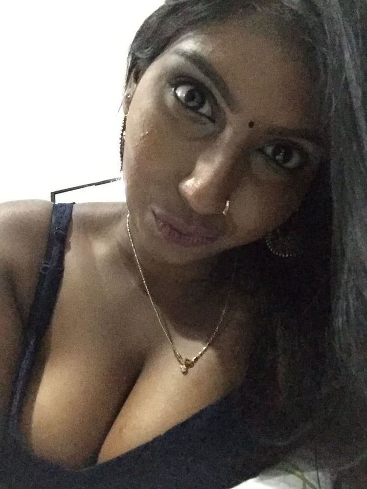 Tamil black bhabhi