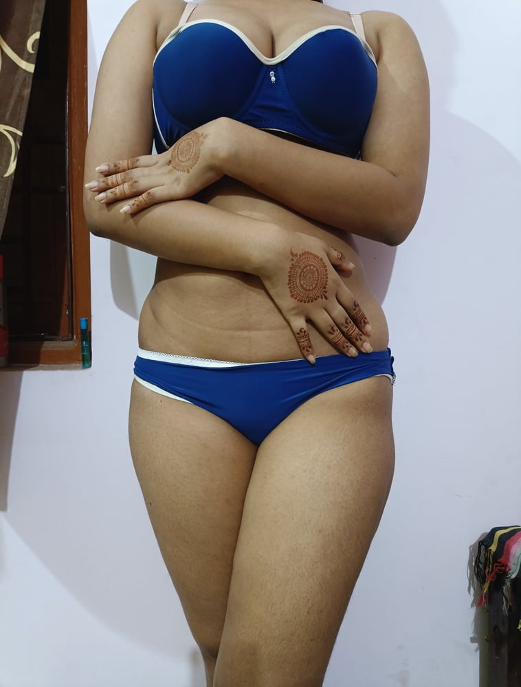 Bra Chadi Xxx - Desi Indian College Girl In Bra Panty (4 pictures) - Shooshtime
