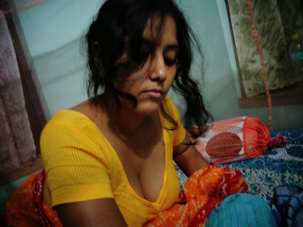 Indian Boudi Big boobs