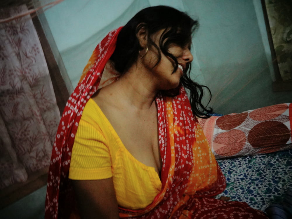 Indian Boudi Big boobs