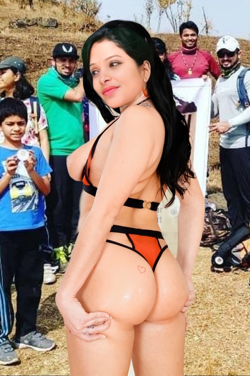 Suriya Tamil Girl Nude in Public, Tamil Prostitute Nude Ass