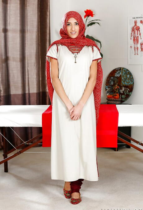 Fuck Mate - Body Massage Taffy 07526823990 Meet VIP Models