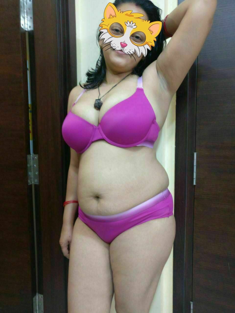 Mature bhabhi