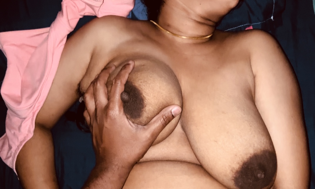 Desi boobs